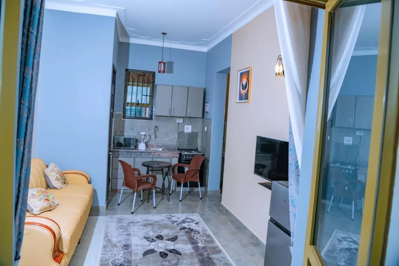 Emax Apartment Кампала 0*,  Уганда